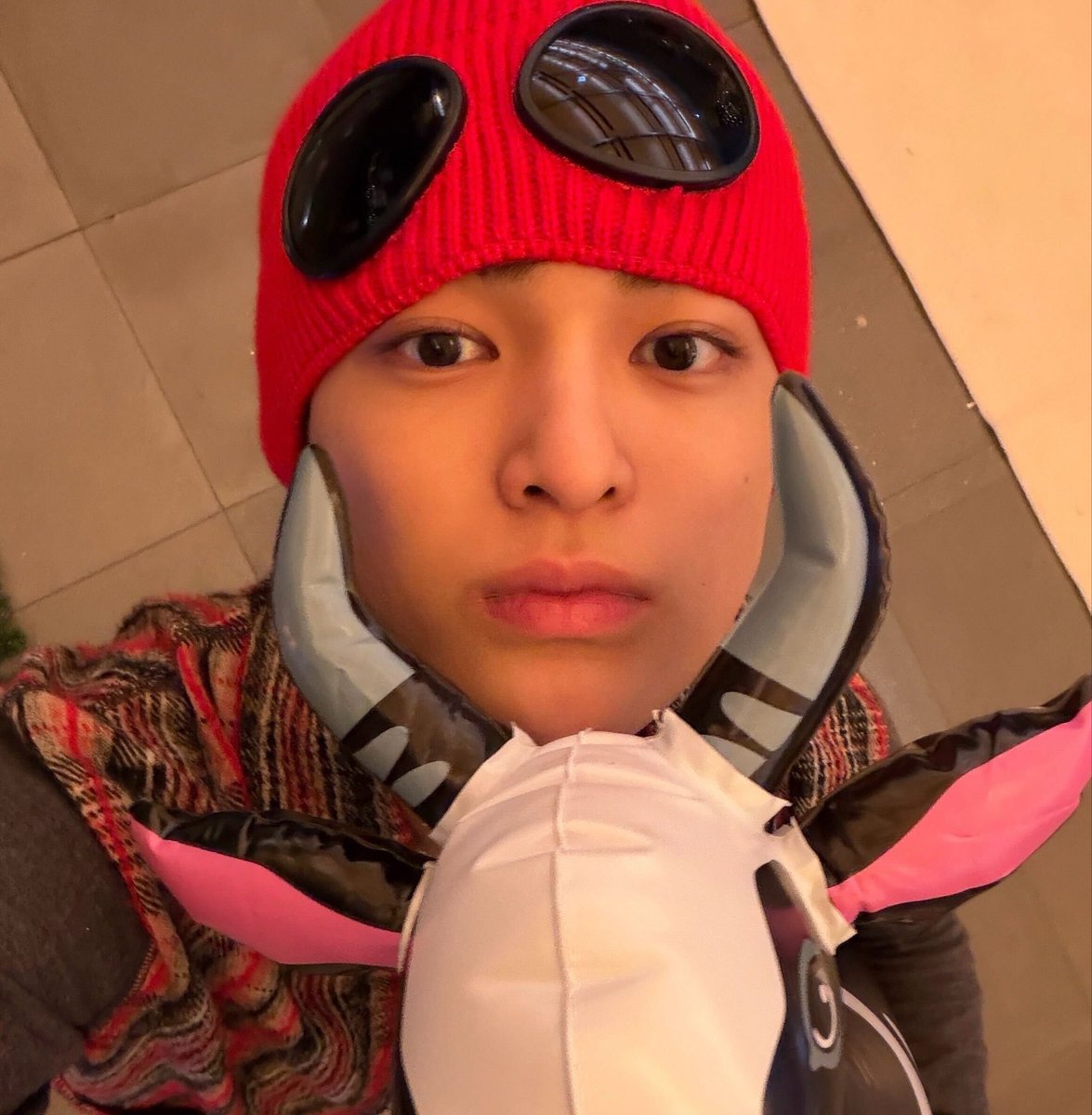 skycoer's tweet photo. 비니 좋아하는 거노노 비니 여러색으로 갖고 있음ㅎㅎ 너무 귀여워♡♡ https://t.co/NZsx8nlszx