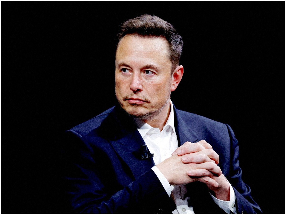 AmericaPartyX's tweet photo. ELON MUSK: FORCE AN AI TO BELIEVE LIES AND IT GOES INSANE

Elon Musk just dropped a critical warning for the entire AI industry.

"You can make an AI go insane if you force it to believe things that aren't true — AI must be maximally truth-seeking."

Truth isn't optional. It's the foundation.

Elon Musk is building AI the right way.