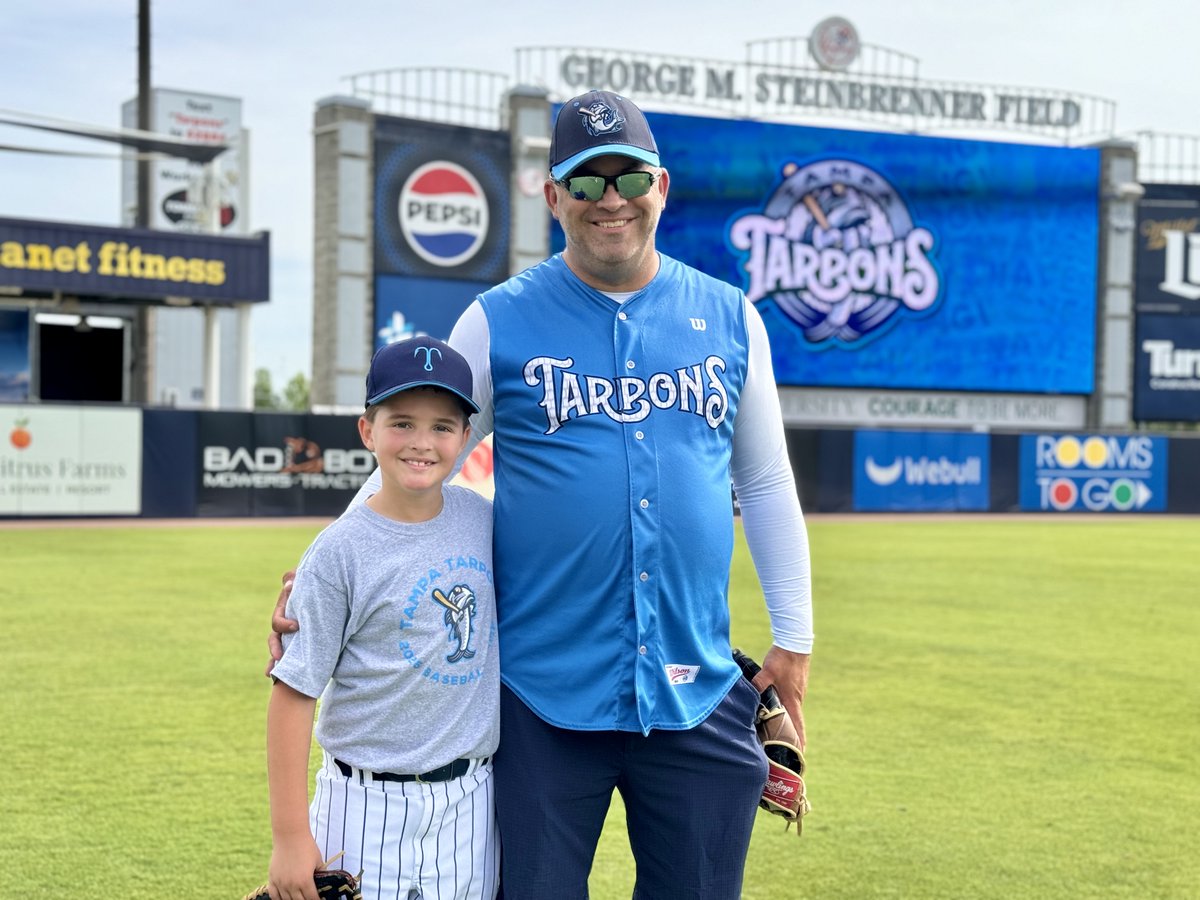 TampaTarpons's tweet photo. Looking for something fun to do with Dad this Father's Day?! Join us for Brunch & Batting Practice on Sunday, June 21!
โพTake BP: 9AM - 11AM
๐ฅBrunch in the AnyDesk Dugout Club: 11AM - 1:30PM
๐๏ธhttps://t.co/DnICFh6L6Y
Presented by @GloryDaysGrill
#tampatarpons #MakingWaves https://t.co/mA1CReVicT
