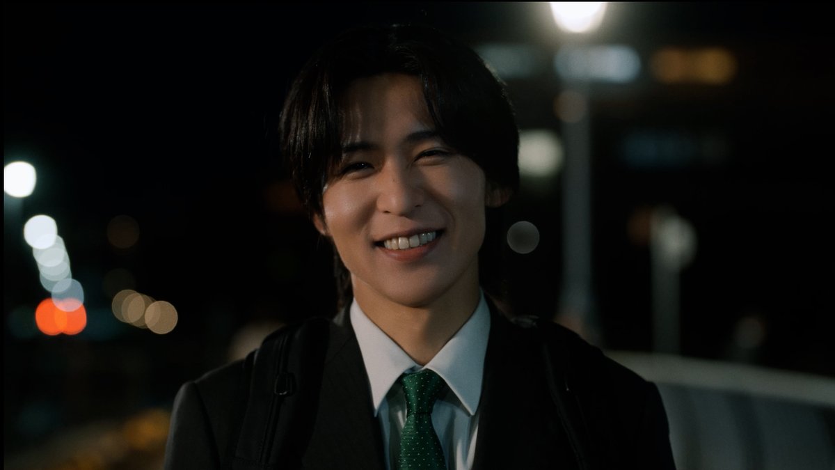 TVGweb's tweet photo. Snow Man・目黒蓮出演
「ネピア営業目黒くん」新CMが
”父の日”6/21に初回放映🎬

母への感謝を描いたCMの続編で
父への感謝がテーマの最新作
宮岡大愛が目黒の学生時代を熱演❗️

大人になったからこそ
父のありがたさに気付く
心温まるストーリーが展開🏠

https://t.co/HDbEyEZ12o

#目黒蓮 https://t.co/9XunHAzJnE