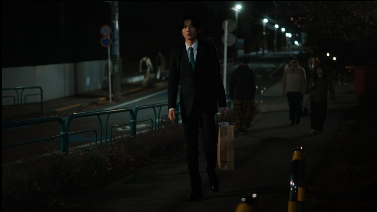 TVGweb's tweet photo. Snow Man・目黒蓮出演
「ネピア営業目黒くん」新CMが
”父の日”6/21に初回放映🎬

母への感謝を描いたCMの続編で
父への感謝がテーマの最新作
宮岡大愛が目黒の学生時代を熱演❗️

大人になったからこそ
父のありがたさに気付く
心温まるストーリーが展開🏠

https://t.co/HDbEyEZ12o

#目黒蓮 https://t.co/9XunHAzJnE