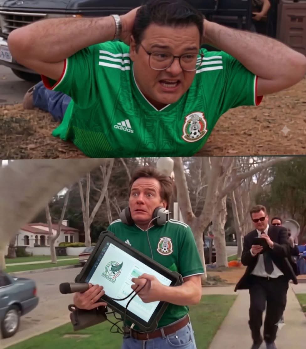 l0rdAlexX's tweet photo. Mi compa y yo después de poner un partido del mundial en una página ilegal en un bar. https://t.co/hGTZFvkHZE