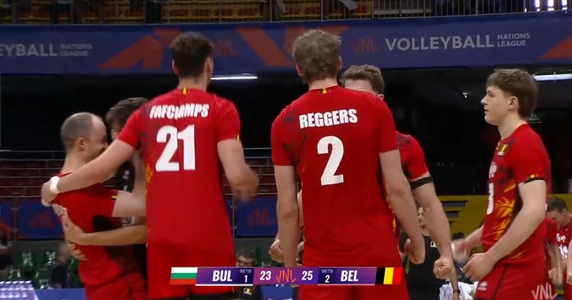 keiIuchi's tweet photo. UPSET‼️

World #15 🇧🇪Belgium defeated #9 🇧🇬Bulgaria on their debut match at the VNL! 🔥

#VNL2026 https://t.co/HQEcddrrRr