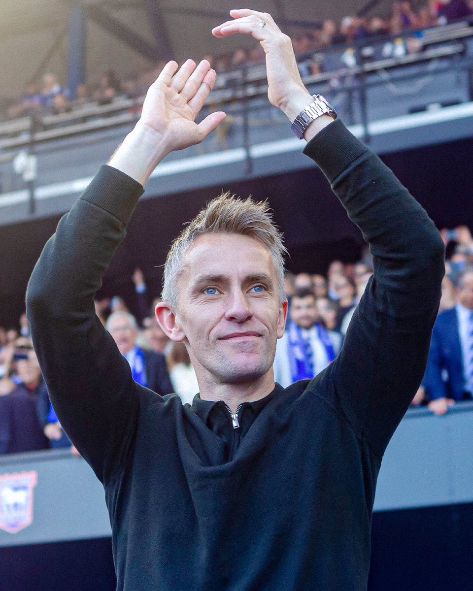 Rufus_45's tweet photo. [🟢] Ipswich town have confirmed Kieran McKenna has stepped down as manager to spend time away from football. Kieran won 3 promotions in 4 seasons. https://t.co/ebqVo61sB7