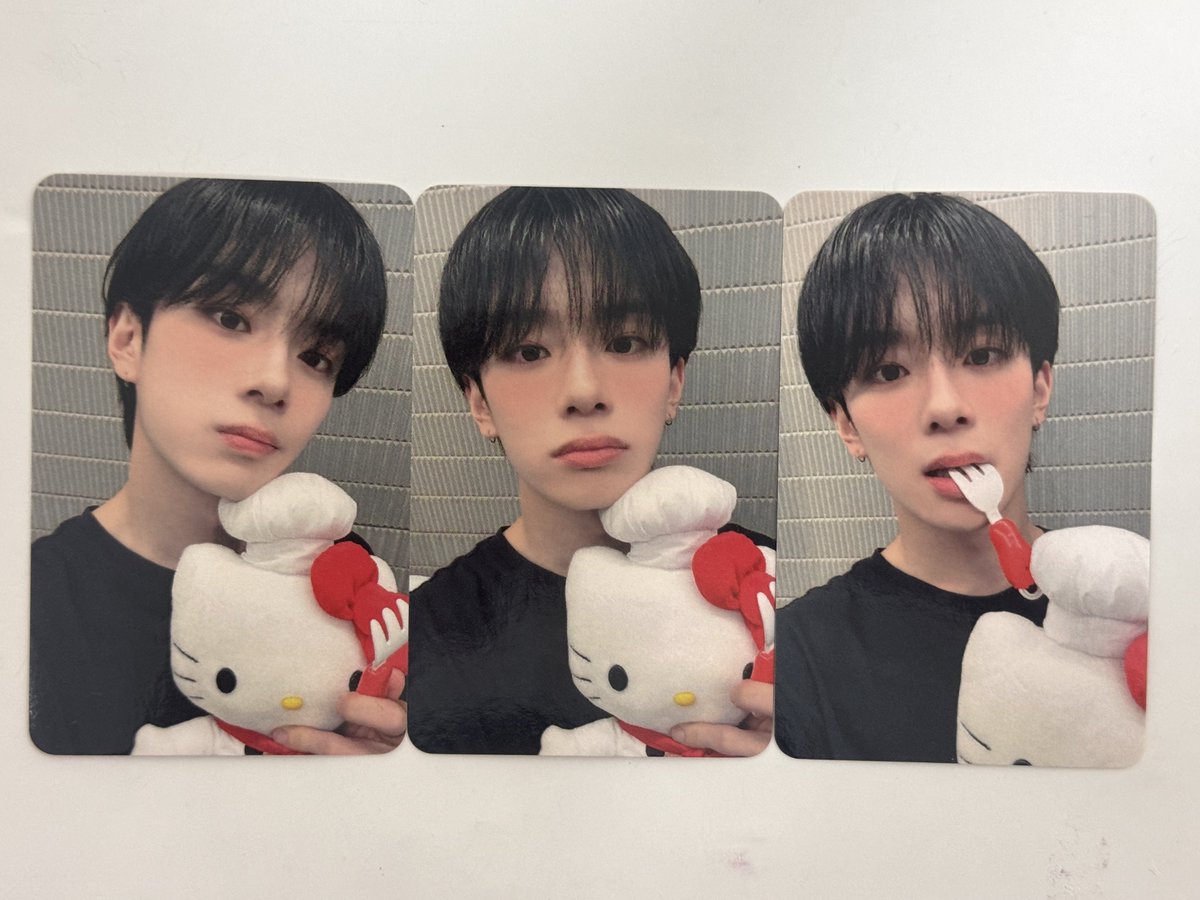 drgr7722's tweet photo. 강민 free falling 대면 헬로라이브
요리사 ver. 미공포 양도 / 분철합니다

1set 1.0
https://t.co/171xCm6dir

VERIVERY 포카 보플 poca sell buy kangmin 동헌 유강민 조계현 사웨 앺뮤 영통 팬싸 event free falling 사웨 야구 베리베리 에버라인 비트로드 미니레 팬플리 https://t.co/wj4QoSfAAl