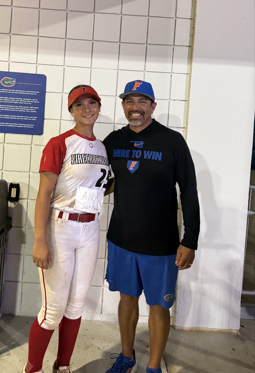 ASatryan2029's tweet photo. Thank you @GatorsSB for an amazing Prospect Camp. It was great learning from the coaches and amazing pitching staff. Go Gators!! 
@_TimWalton @Coach_AT @FranEnea10 @svanbrak @FCFL2930 https://t.co/53s4d2eS6W