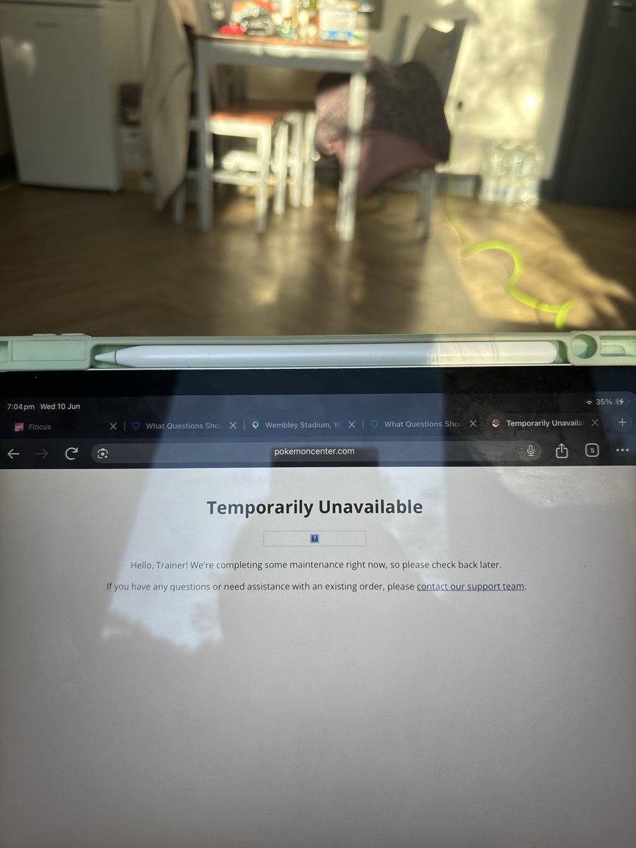 symboox's tweet photo. @PokemonStockUK after waiting in the queue for 2 hours, getting in and adding all my stuff to the cart, trying to check out like 10+ times because it kept getting stuck on the payment thing, this is what i get: https://t.co/BDXzHc1e2Z