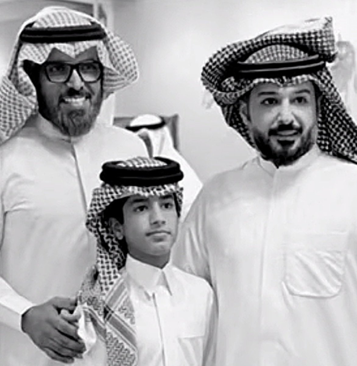 ايـان tweet media