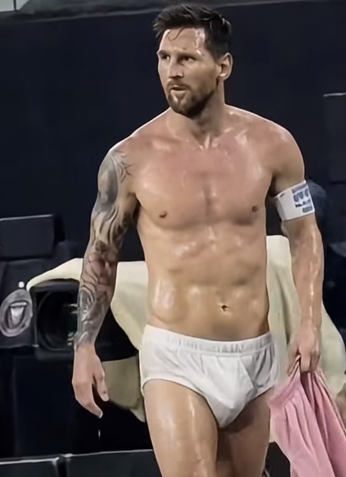 desafiologia_'s tweet photo. Messi 😈😵🥵 https://t.co/UB8UxNVxRv
