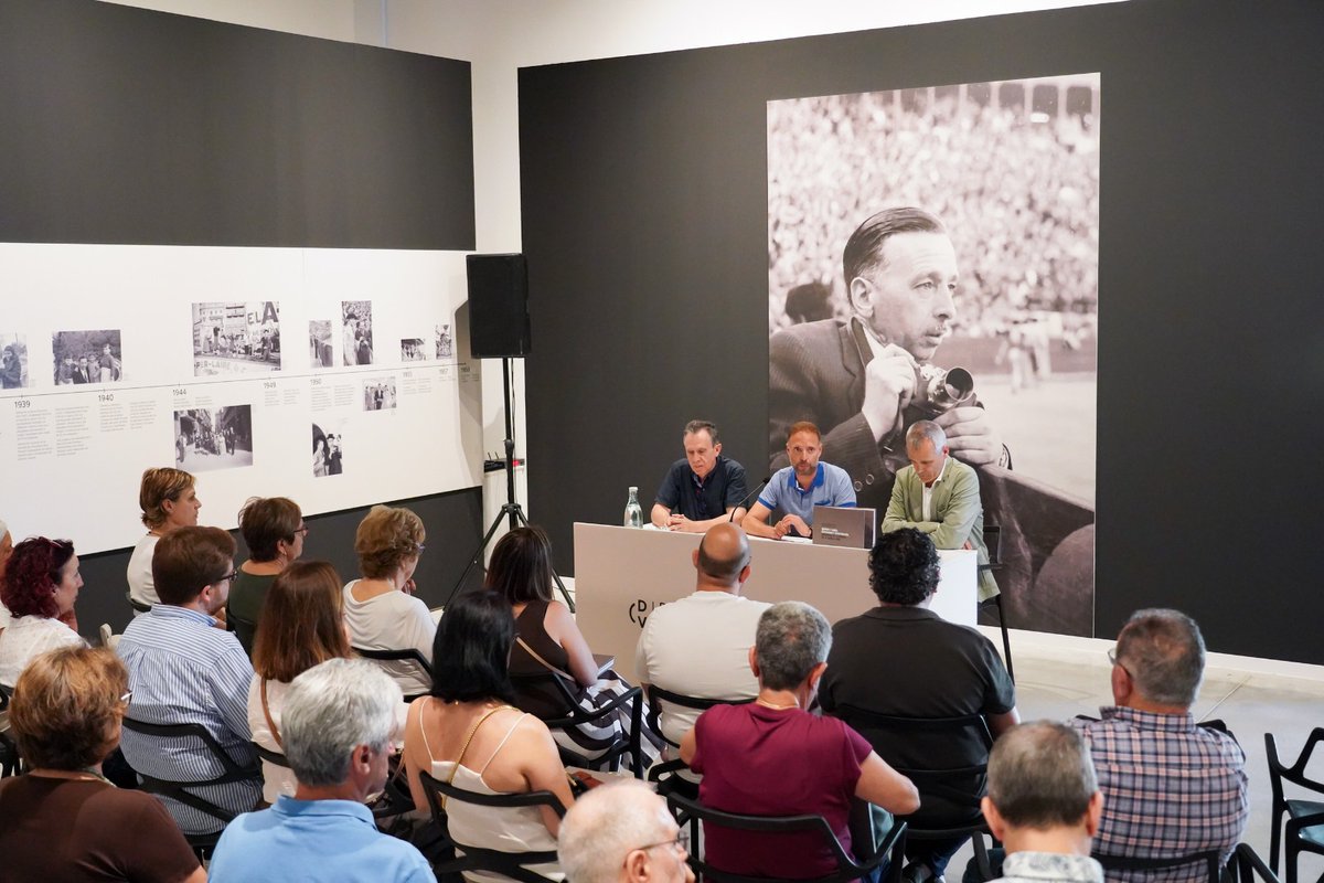ajOntinyent's tweet photo. La Diputació presenta a Ontinyent el llibre ‘Guerra i amor, esperança i frustració’, diari de guerra d'un valencià entre 1935 i 1939

ℹ Més info: https://t.co/rAcJl5AasN https://t.co/naLVuvIwCs