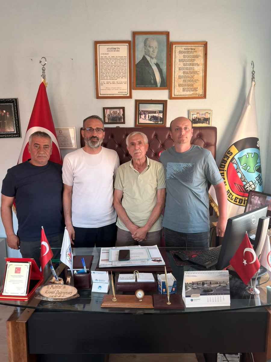 akpartiserdivan's tweet photo. İlçe Başkan Yardımcılarımız ve Mahalle Başkanımız ile birlikte Meşeli Mahalle Muhtarımız Sayın Kemal Doğramacı’yı ziyaret ettik.

Mahallemize dair yürütülen çalışmalar ve önümüzdeki döneme ilişkin konular hakkında istişarelerde bulunduğumuz ziyaretimizde, https://t.co/SKS2fwoYsu