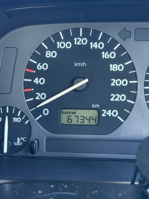 berrydoll97's tweet photo. 67 344km's on the clock since 1996, one owner since new.

Volkswagen Jetta 2.8 VR6 https://t.co/XnvgtDej0O