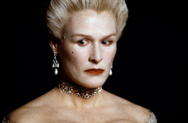 FYC_Oscar's tweet photo. La Academia reconoce, al fin, con un #Oscar honorífico a Glenn Close, después de ocho nominaciones fallidas y trabajos memorables en #DangerousLiaisons o #FatalAttraction Un premio merecidísimo con cierto regusto amargo por no haberla vista ganando como actriz. https://t.co/KgbK2YDawz