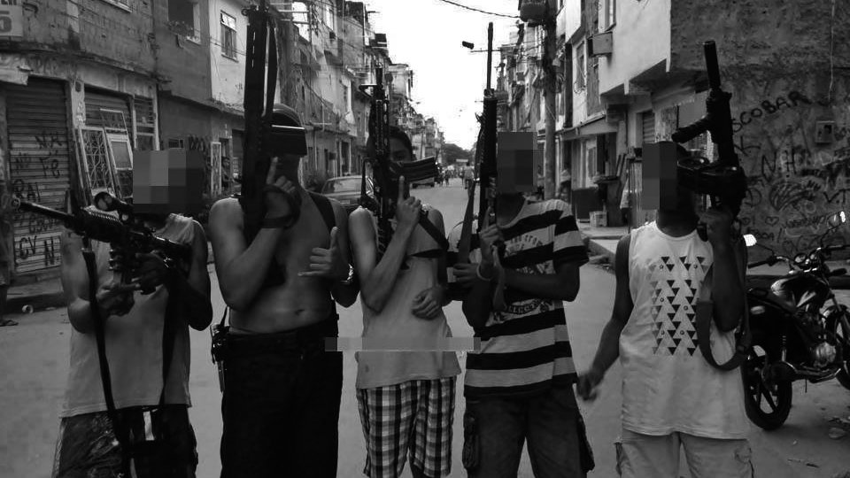 partidonovo30's tweet photo. Bons motivos para reduzir a maioridade penal para crimes violentos:

✅Punir crimes que hoje ficam sem punição
✅Proteger o cidadão de bandidos perigosos
✅Evitar que o crime organizado recrute adolescentes

Bons motivos para não reduzir: 
❌Nenhum

O NOVO apoia https://t.co/AuCXO7PiNx