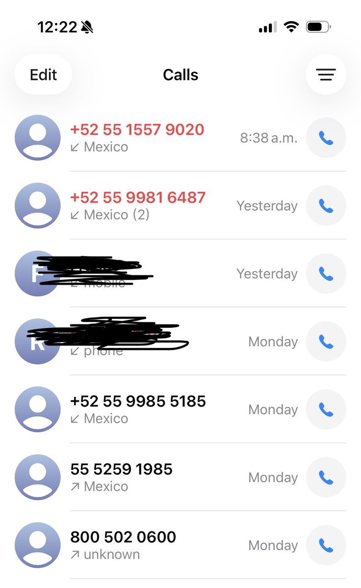 mumez1908's tweet photo. @Telcel me vendió hace menos de 2 meses una línea reutilizada y ahora estoy siendo acosado por múltiples despachos de cobranza debido a las deudas del usuario anterior.

No tengo relación con esa persona y aun así recibo llamadas y mensajes todos los días.

¿Quién protege a los clientes cuando una empresa reasigna números sin resolver este tipo de problemas? Espero una respuesta y una solución inmediata. @Profeco 

Hace tiempo les cancele una línea con más de 15 años por su pésima atención a cliente y ahora esto.