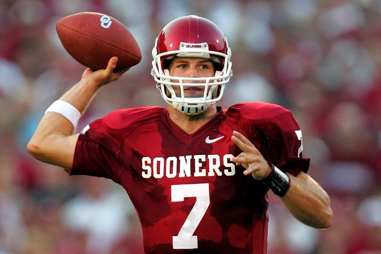TheMainLinePod's tweet photo. What Rhett Bomar needs to recover from all his rule-breaking is to play for Oklahoma and help us win a national championship. 

In other news, Trey Meyoyer will overcome his public indecency charge by catching 20 TDs this fall. https://t.co/Xd6lMbo2Sl