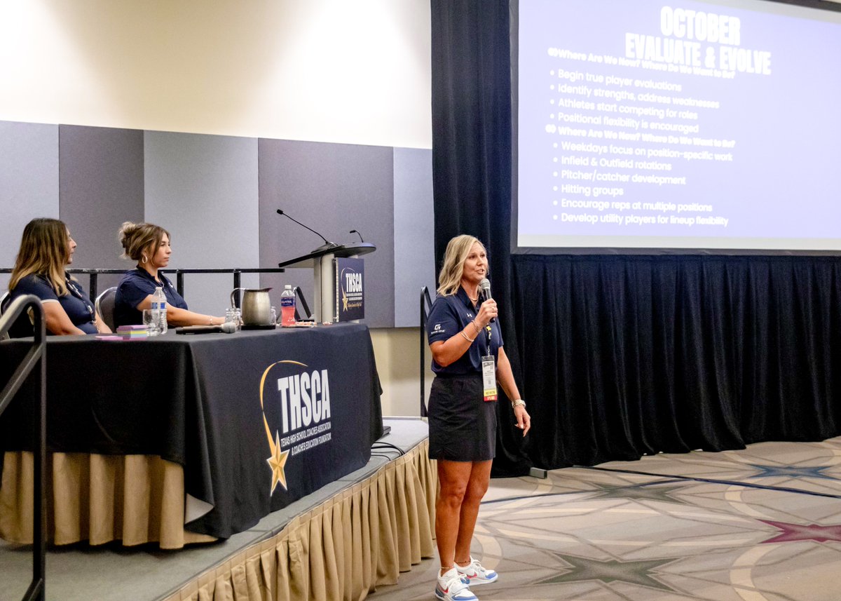 THSCAcoaches's tweet photo. Did you know that #CoachingSchool is the largest and most comprehensive convention of its kind?👀

Between our 300+ exhibitors in our 73,000 square foot exhibit hall, 2.5 days full of lectures, panels, demos, and networking events, we have something for everyone! 
 
Check out the updated agenda here➡️ https://t.co/JjOm5BchEx