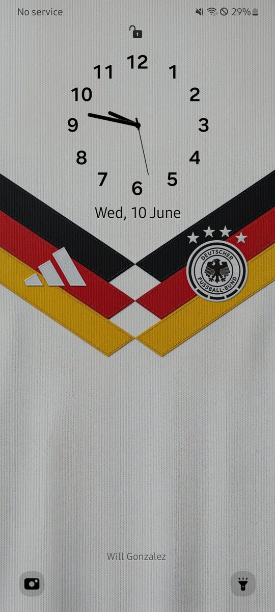 WillGo_85's tweet photo. @gollinho Die Mannschaft https://t.co/olaqae7uu3