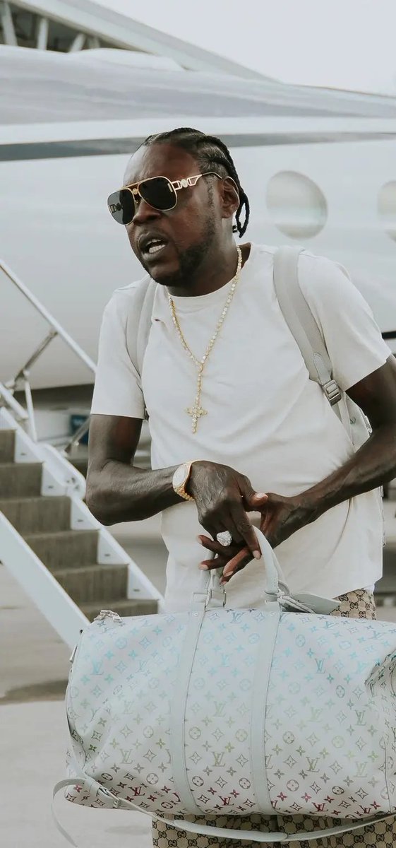 duff_manuel2's tweet photo. Just in:
Vybz Kartel x Wizkid STAY FOR THE NIGHT have surpassed 1 million streams on Spotify 🔥 

Keep streaming 🎶 https://t.co/1eUYCBd4s2
