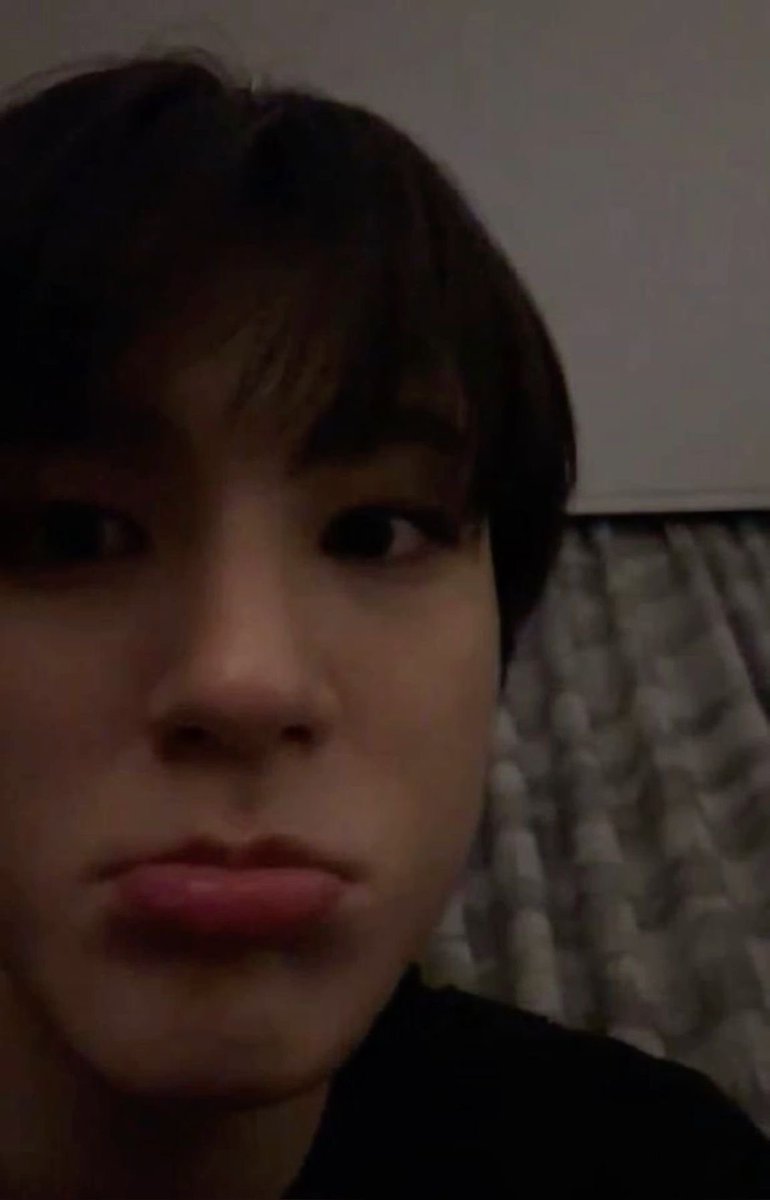 bluebubble2000's tweet photo. เจโน่อ้วมน่าเอ้นดูมากอ่ะ ㅠ.ㅠ https://t.co/tLpZCAZ4Kd