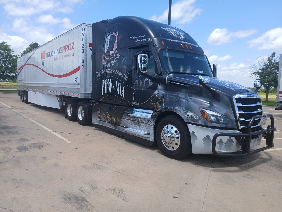 DriveTPZ's tweet photo. Rick answered the challenge! Awesome pics with him and his co-pilot Max!! Great job. https://t.co/d7bCQFvZvd