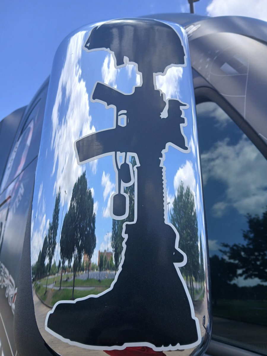 DriveTPZ's tweet photo. Rick answered the challenge! Awesome pics with him and his co-pilot Max!! Great job. https://t.co/d7bCQFvZvd