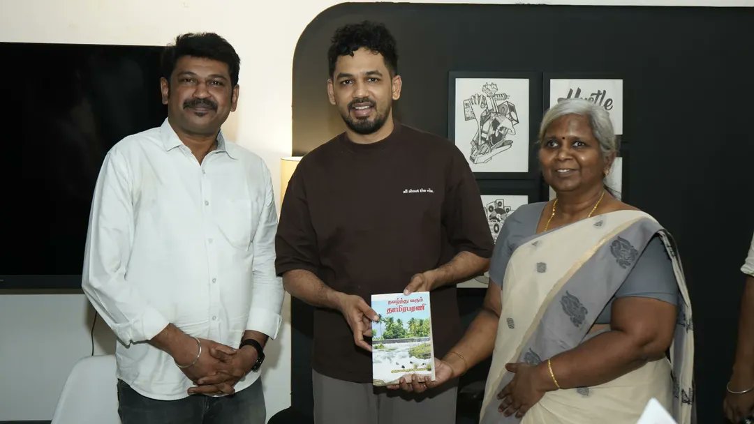 TheRupan's tweet photo. #Porunai ஆவணப்படத்திற்கு சென்னை வாழ் நெல்லை மக்கள் நல சங்கத்தினர் @hiphoptamizha நேரில் சந்தித்து பாராட்டு தெரிவித்தனர். 

 #wearehiphoptamizha https://t.co/hl0vkr1hNF