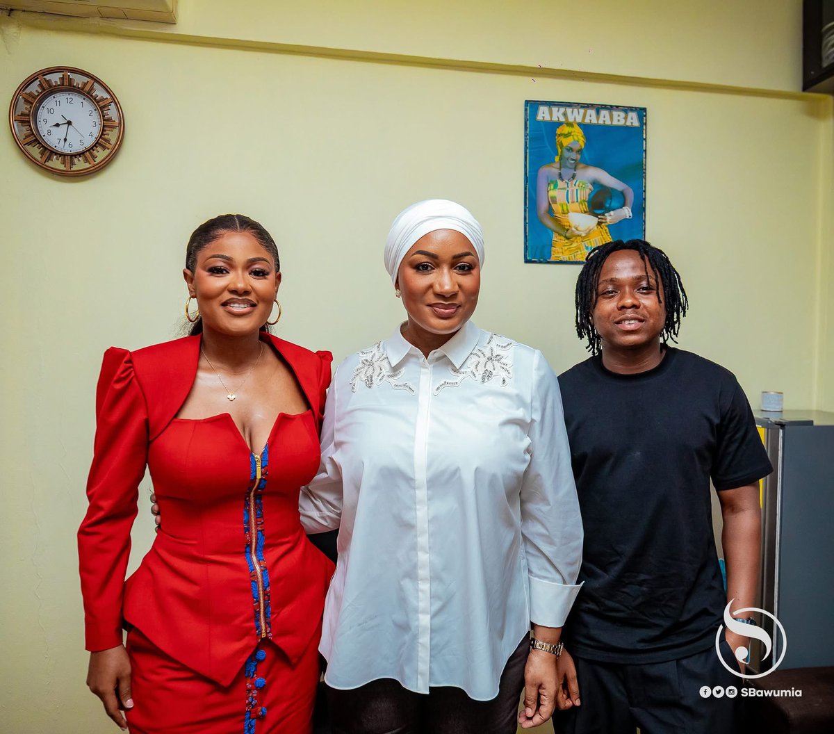 NPPDAILY's tweet photo. @kyekyeku_tv Thank you for an unforgettable night at the University of Ghana! Light of the World 🇬🇭🙏 https://t.co/wpw6OC2CmM