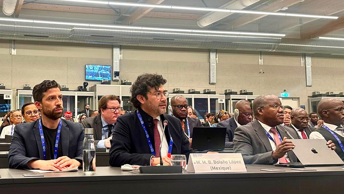 STPS_mx's tweet photo. En el evento del Día Mundial contra Trabajo Infantil de la #CIT2026, el Secretario @marathb reafirmó el compromiso de 🇲🇽 en el combate a este flagelo. Destacó el rol de la educación, la salud y el desarrollo integral de las infancias y del #TrabajoDigno de adultos para lograrlo. https://t.co/x9Mfupi1S2