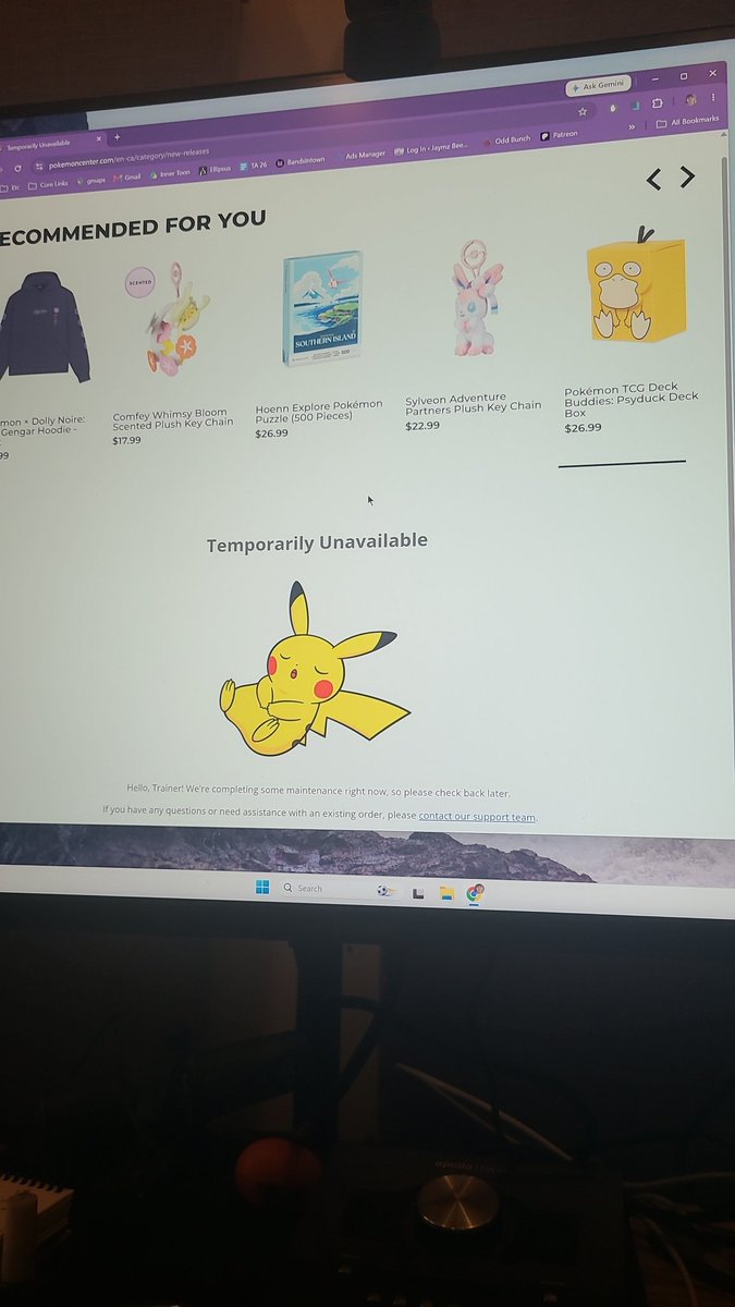 taylorabrahamse's tweet photo. @PokemonDealsTCG Im getting this error maitenance message in Canada https://t.co/dJfs8my2w7