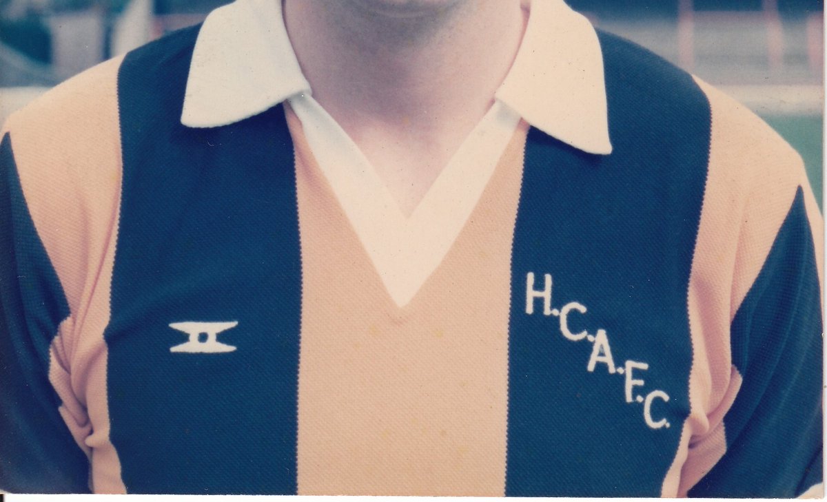TigersEarly's tweet photo. @HullCityKits 'bUt It DuNt HaVe ThE tIgEr CrEsT' https://t.co/v22ZzfzV9u