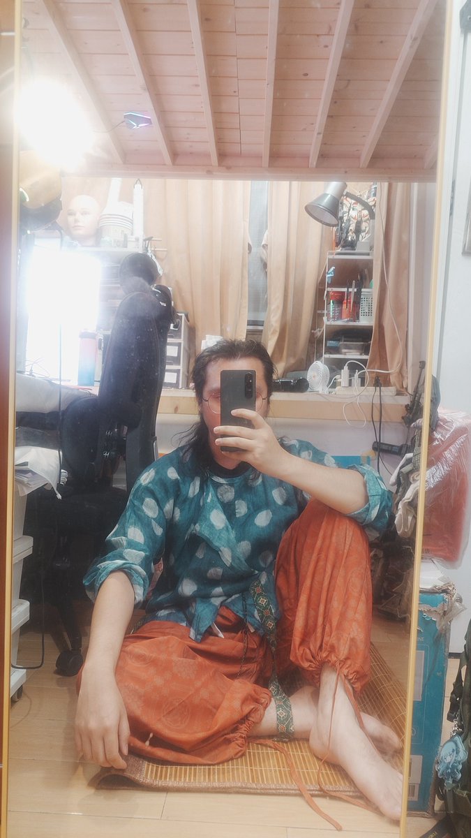 prophet1876's tweet photo. Hanfu 2026 vs Hanfu 2016

# Hanfu #男娘 https://t.co/JnWU2uIvFg
