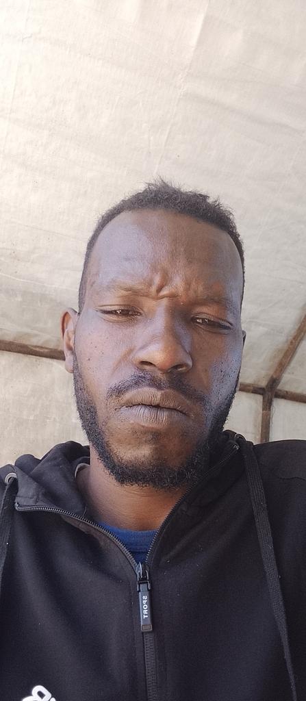 RamiUbaid97990's tweet photo. I am consumed by my sadness and pain, and the reason is your neglect. And the racism that discriminates between black and white skin, I am a human being just like you. 🫂🫶🏿
Look at us with love, loyalty, and devotion 🫶🏿🙏
https://t.co/E7TbF8Pshx https://t.co/b3Gwwzpz5a