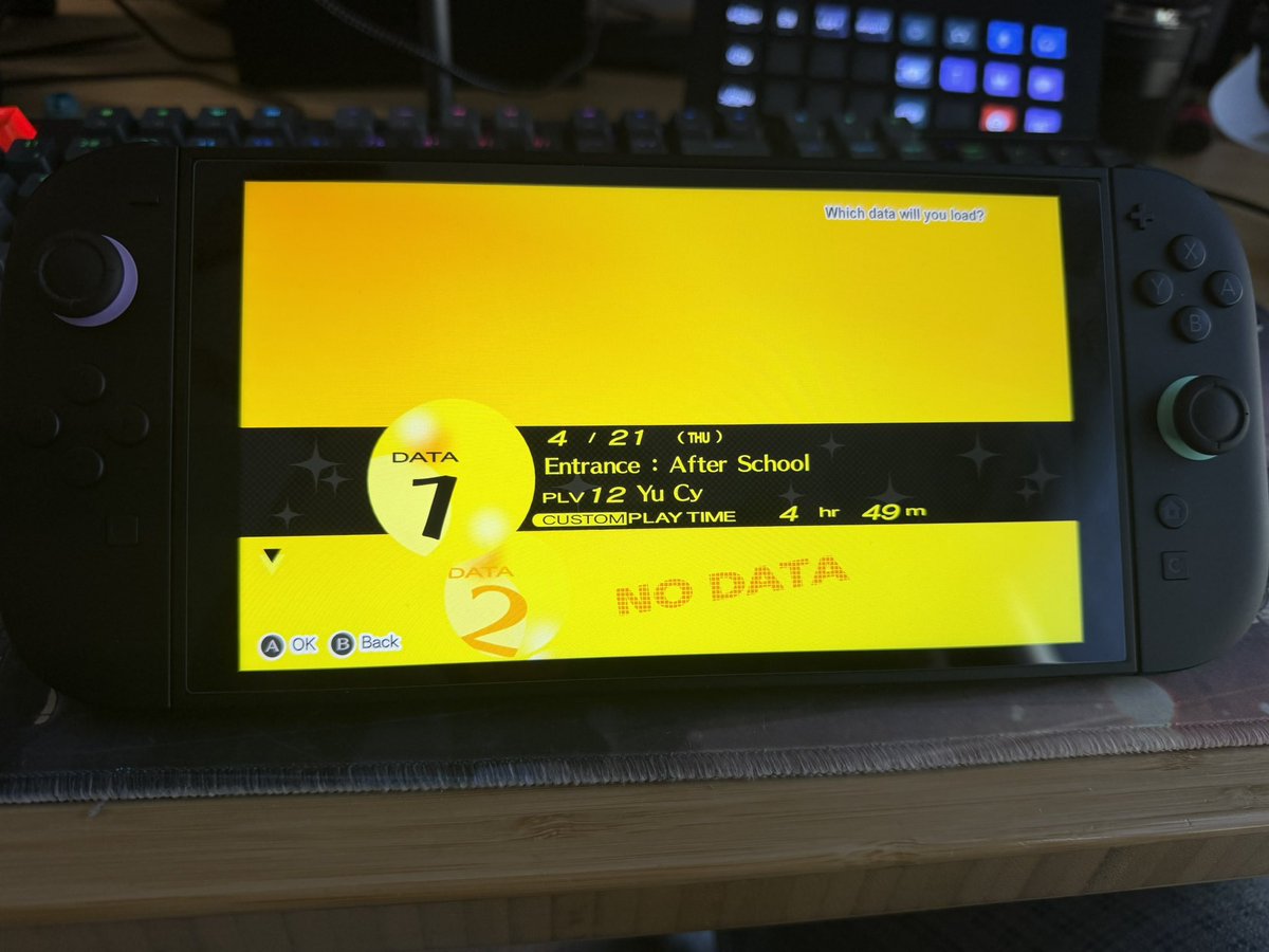 KaggyFilms's tweet photo. After only playing Persona 4 Golden for almost 5 hours I’m caught up to where I was 10 years ago when folks started spoiling and back seating… 

5 hours. THAT WAS IT??? 

Man, P4G fans really ruined this game for me back then cause it’s winning me over so easily 😞 https://t.co/AlQAAXYo1I