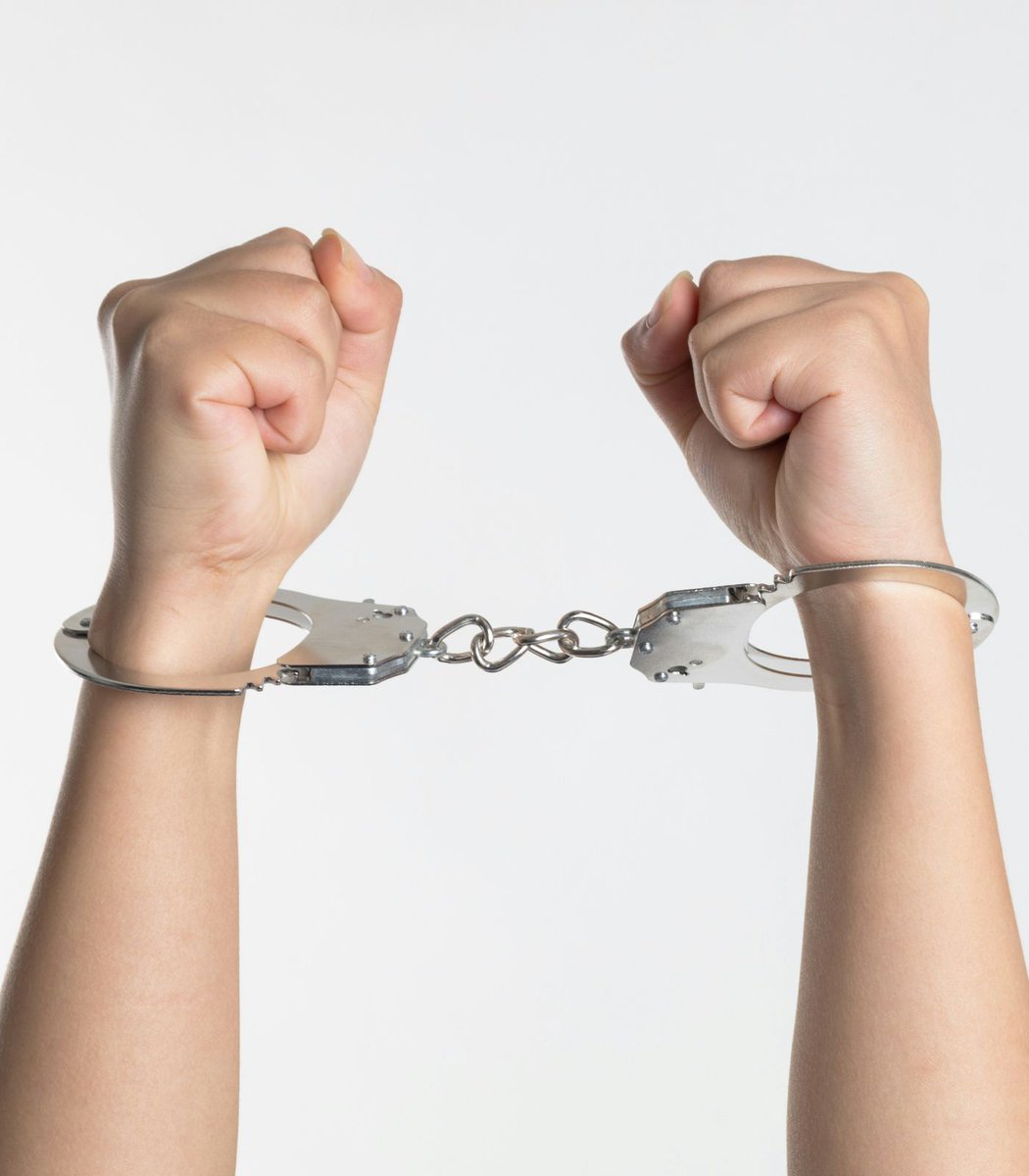 Dexerto's tweet photo. A YouTuber who stabbed another creator after he rejected her on stream has been sentenced to 18 months in prison

The attack happened after she believed they were in a relationship, only for him to deny it during the broadcast https://t.co/nK1Pz3fBKu
