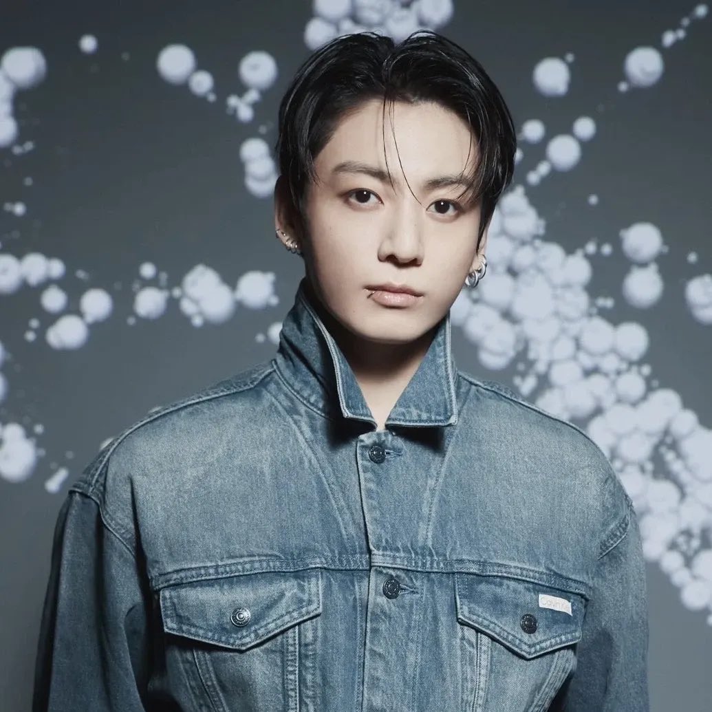JJK_VotingTeam's tweet photo. Support and Vote for Jungkook Daily

USEN🔗https://t.co/9Yn7zODflK
🚨Currently No 49, Let’s keep going higher🙏🏻

NEHAN🔗https://t.co/RFjP9KYZ33
K-POP JUICE🔗https://t.co/bDvjWMndnj https://t.co/guZXO1dgVH
