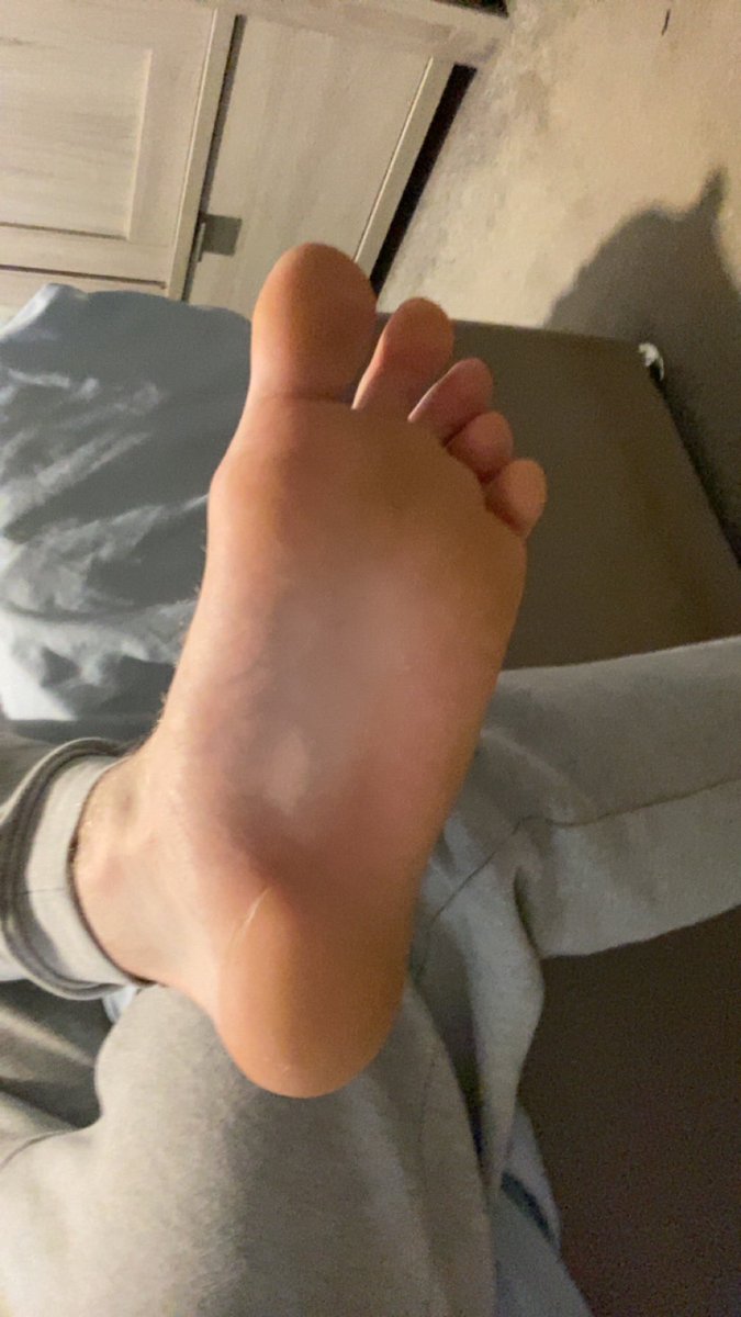 DH_cashmaster's tweet photo. Doesn’t matter if my sock is on or off you will worship my feet either way!!! 

#malefeet #feetfetısh #findom #uk #cashmaster #DH #sole https://t.co/CIuVxLYh8R