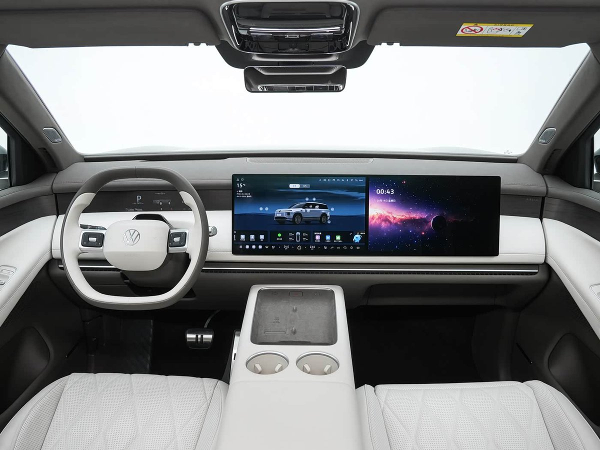 TychodeFeijter's tweet photo. Volkswagen sold 5.004 ID. Era 9X SUVs in May.

- 8th spot in VW's May Top 10.
- most-expensive car in VW's May Top 10.
- the brand's best-selling NEV. 
- the nine other cars in VW's May Top 10 are ICEs.
- the next best-selling NEV is the ID.4 Crozz at 15.

The Volkswagen ID. Era 9X launched in April, so it landed in the Top 10 very quickly. The manufacturer is SAIC-VW. There's definitely a positive buzz in China around the car, with some saying that this is the car that will bring VW back into the large-SUV game.

When you look at the overall large-SUV segment, the ID. Era 9X ended up at the sixth place, just below the Aito M8 and just above the Onvo L90. 5th seems within range. Let's see what it does next month...

The ID. Era costs between $45.5 K and $53 K.