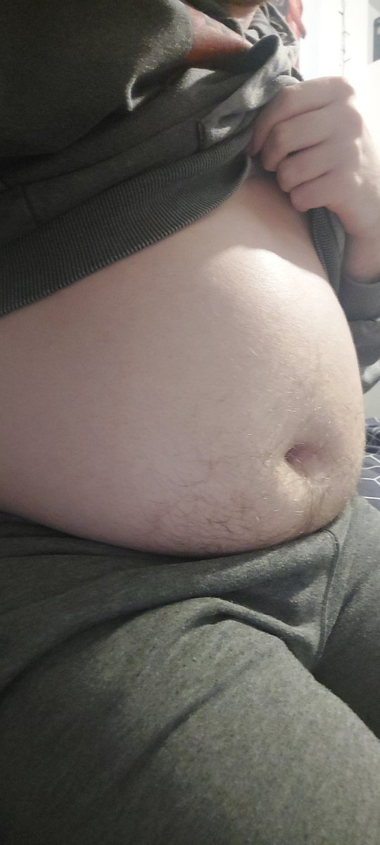 GrowingJordan99's tweet photo. Am I looking bigger? https://t.co/b8HizzYOcG