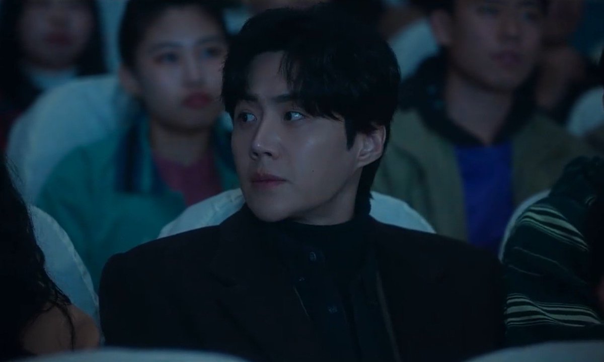 애리 🥐˙⋆✮ tweet media