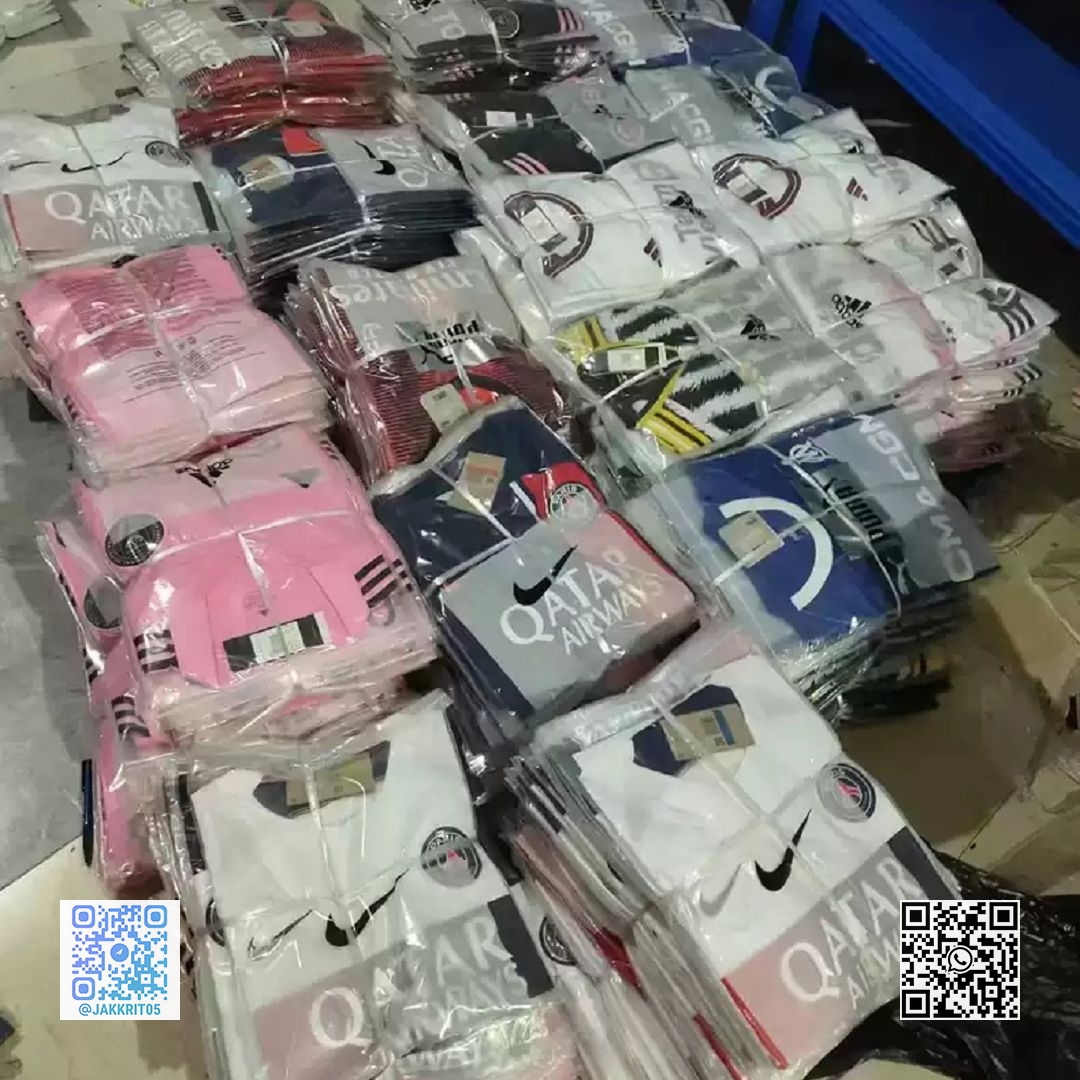 panda_bazaar's tweet photo. Authentic, Replica Soccer Jerseys... 🔥⚽
#footballfix #footballfocus #FootballTickets #FootballCards #SoccerFans #Soccerbytes https://t.co/6eF0WVJjOl