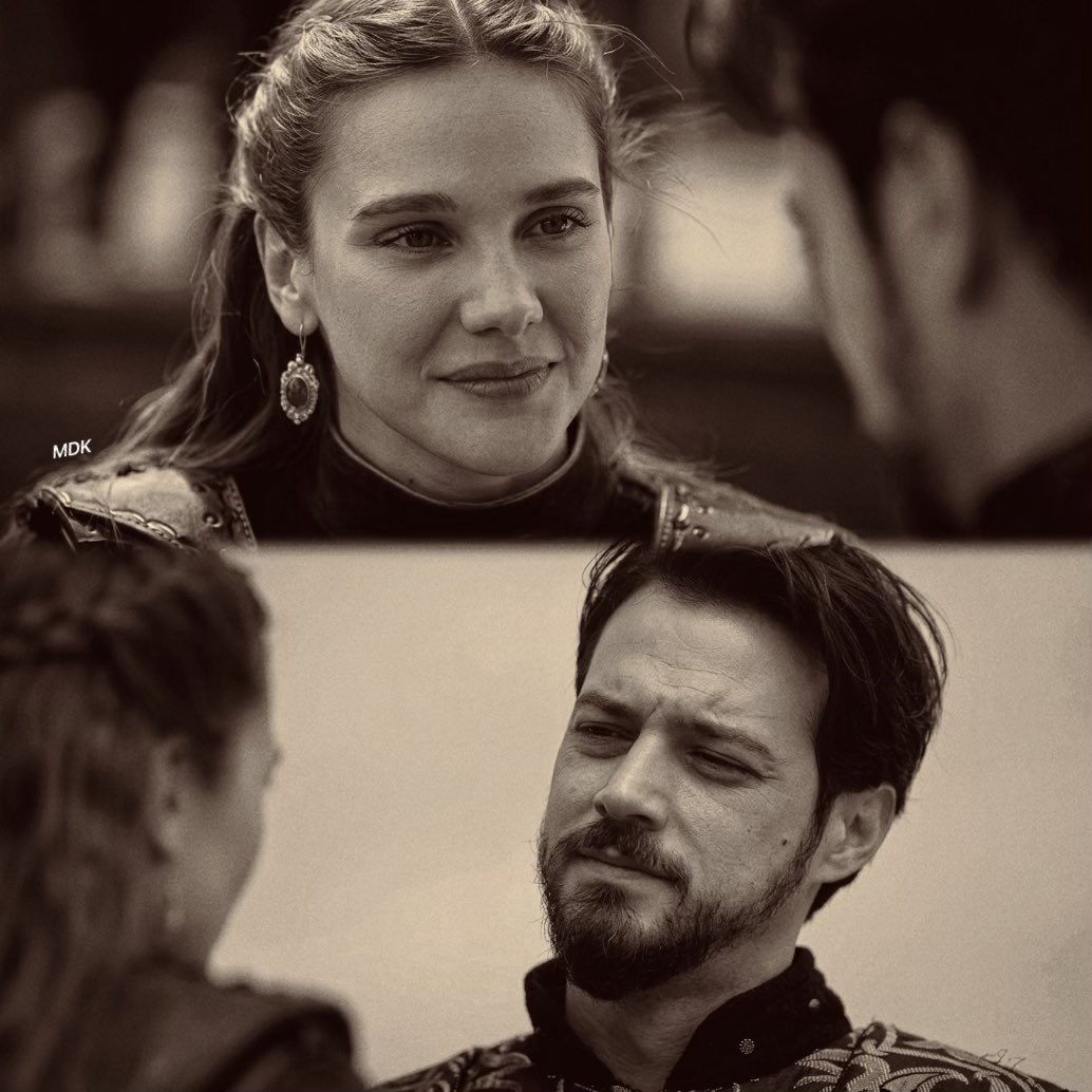 diorlal's tweet photo. The look of love!
    — #OrAs ⋆˚꩜｡ https://t.co/jPmtBFK4Xg