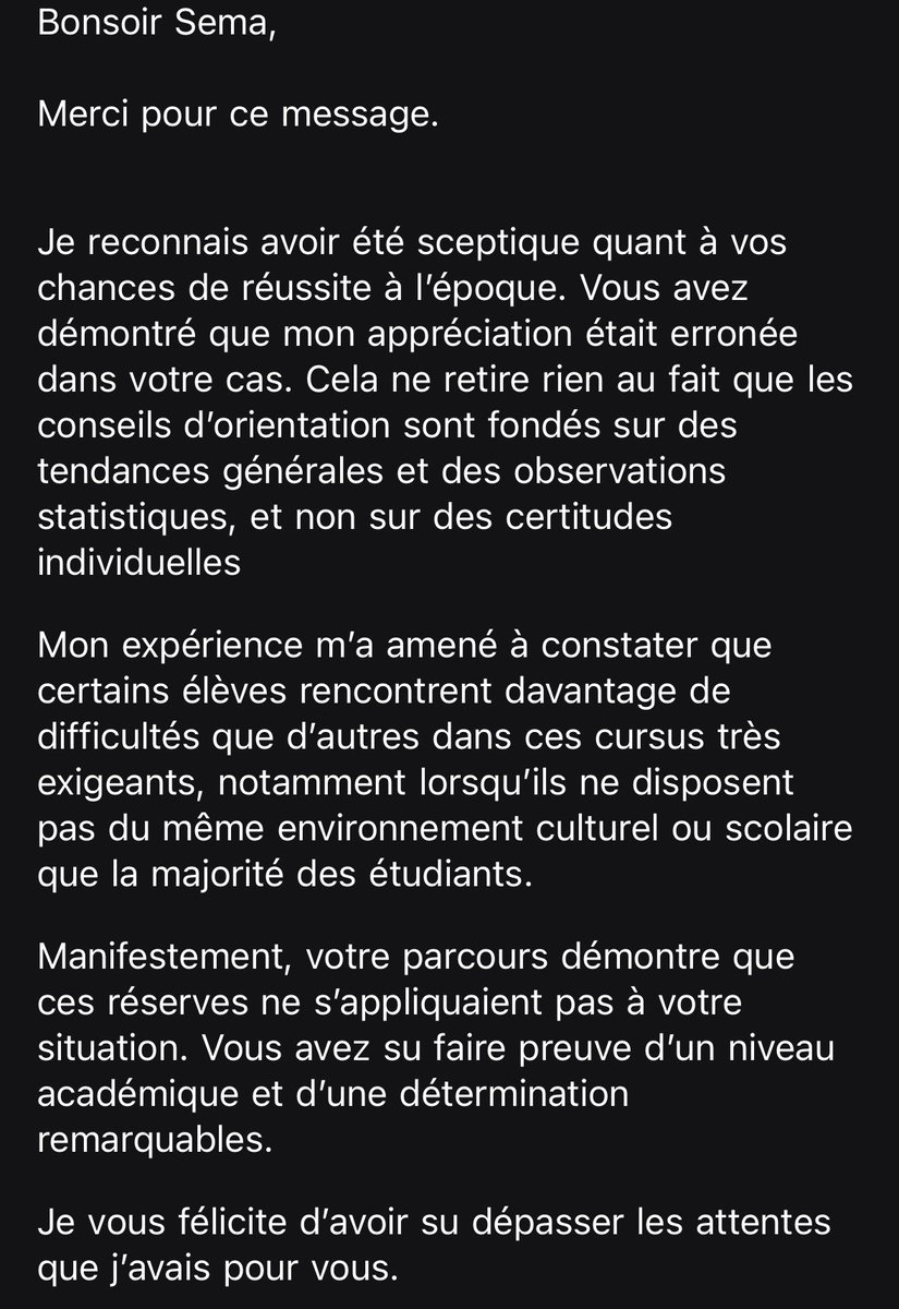 _semsemaa's tweet photo. « Je vs félicite d'avoir su dépasser les attentes que j'avais pr vs » aura un peu https://t.co/y1nyGKsOlt