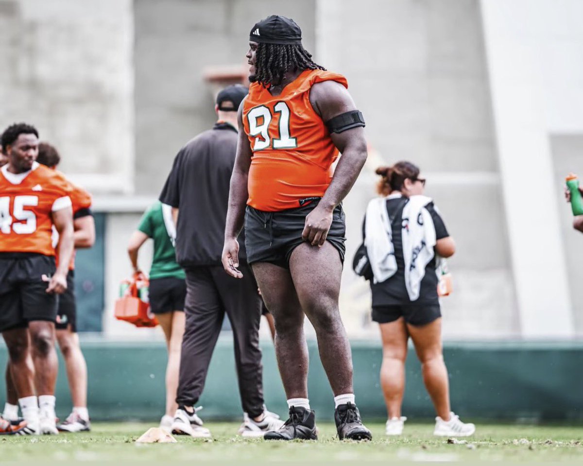 Shurron5's tweet photo. For context: Plug The Middle 😈 “Trenches” #Gocanes #Bigmiami https://t.co/x6PSNHXZEb