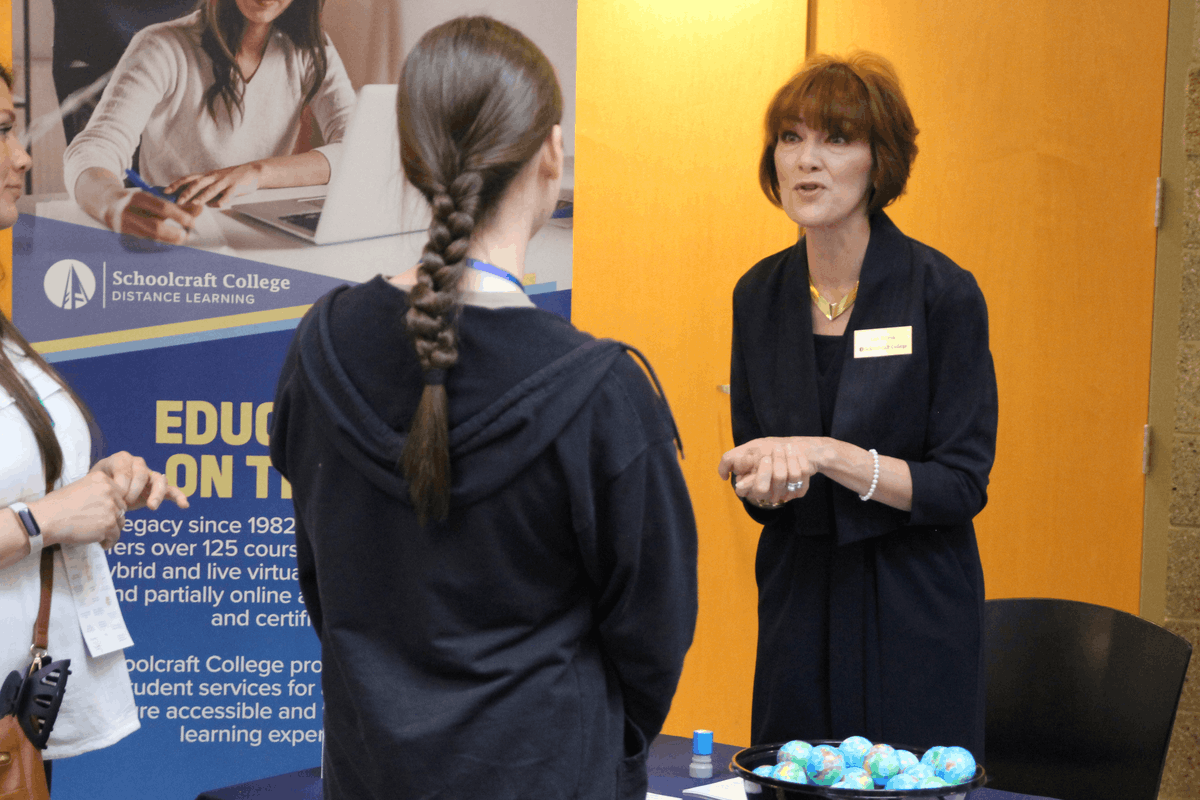 schoolcraftnow's tweet photo. Join us for the Experience Schoolcraft Open House on June 17 to explore programs, meet faculty, tour campus, and learn how Schoolcraft can help you reach your goals! Learn more: https://t.co/RNX6yc7Eyr https://t.co/UvM95JIxht