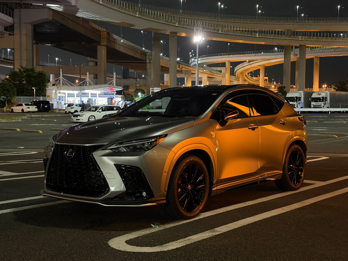max_accel_'s tweet photo. 夜な夜な　深夜1時　洗車へ行って
偶には深夜Driveという事で
大黒PAへ
帰路　禁断のラーメンを食べてしまった💦 https://t.co/gU19lVdGNY