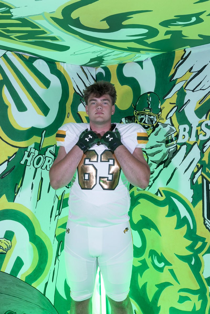 BryceVigness's tweet photo. Had a great OV at NDSU! 🦬🤘

@CoachTimNDSU @CoachChewy80 
@PapioLavistaFB https://t.co/riclFZj3P0