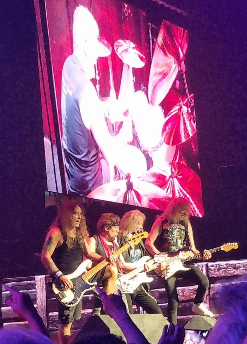 AEGodschalk's tweet photo. @ZiggoDome @DammanPhoto https://t.co/so51SzezNg