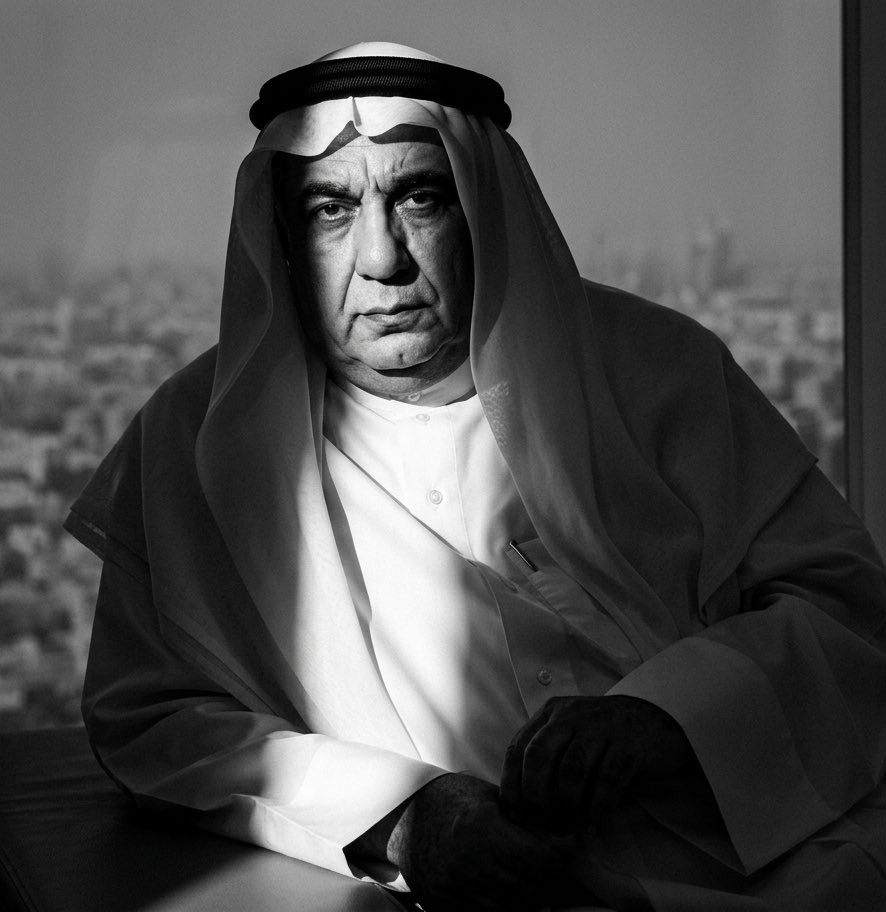 ah_alsalami's tweet photo. صورة ضوئية من استمارة للأحوال المدنية صادرة عن الحكومة الايرانية صادرة باسم #محمود_حيدر ولقب عائلته «بديعي»، ويعود تاريخ إصدارها إلى 28 من شهر فروردين لعام 1325 شمسي «الموافق تقريباً لعام 1946 ميلادي».
ويظهر في الوثيقة ان محل الولادة هي مدينة #نطنز الايرانية واسم الاب هو حاجي. https://t.co/GzHDDymeOe