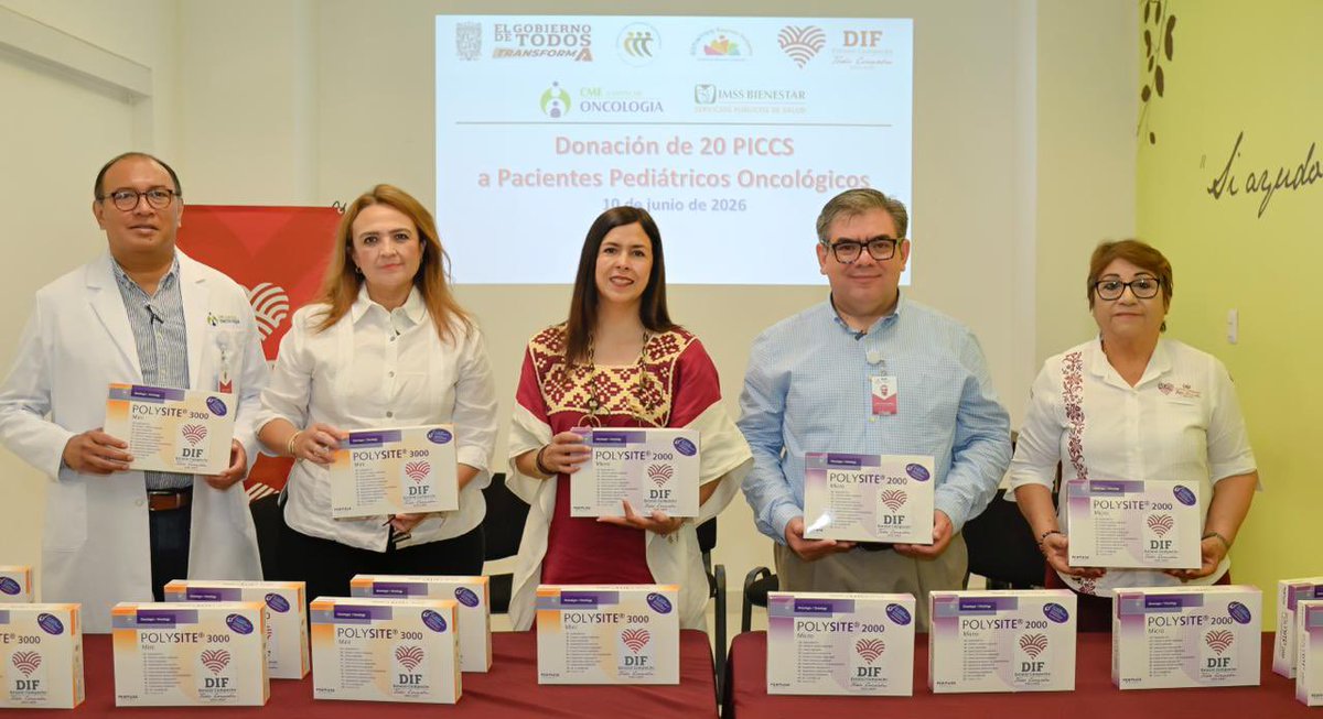 difcampeche's tweet photo. Entregamos 20 Catéteres Centrales de Inserción Periférica para pacientes pediátricos oncológicos, contribuyendo a que su tratamiento de quimioterapia, se realice en mejores condiciones.
¡Gracias Nicolás, Orlando y Liliana por su compromiso y vocación! https://t.co/JKEHB7CiJf
